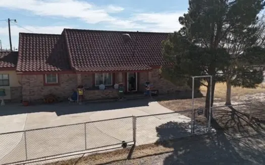 239 W 41st Home for Sale in Fort Stockton, Texas Pecos Co.