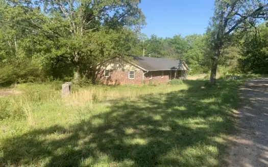 Great Residential Investment Propery Sitting On Seven Lots