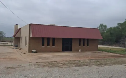 Large Commercial property on 5.3 acres mol for sale.