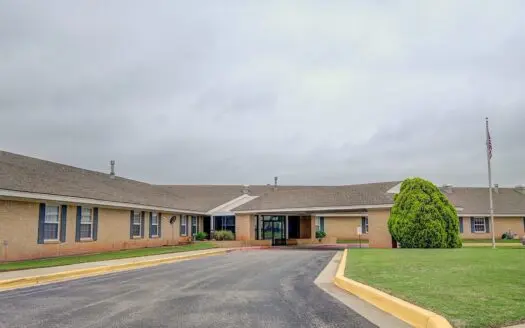 Adult Living Center For Sale In Clinton, OK