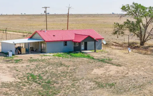 Scenic Country Ranchette on 1.8Ac +/-