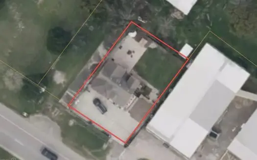 Centrally Located Home in Corpus Christi, Tx