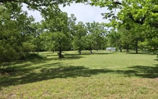 Unrestricted 5+ acres in Mountain View Arkansas