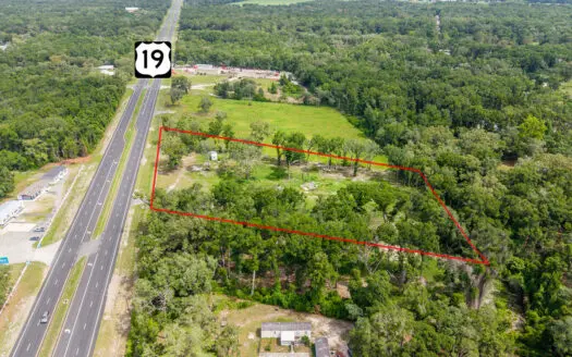 Commercial Property For Sale In Chiefland, Florida!