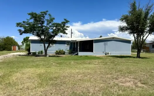 1304 N Fort Home For Sale Fort Stockton, TX 3 bedrooms 2 bath