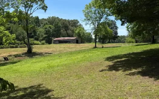 2 Homes on 58.5 acres in McMinn County Tennessee