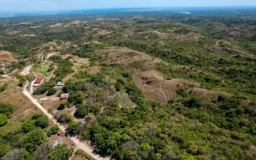 28-Hectare Mountain Development Property Near El Valle de Antón