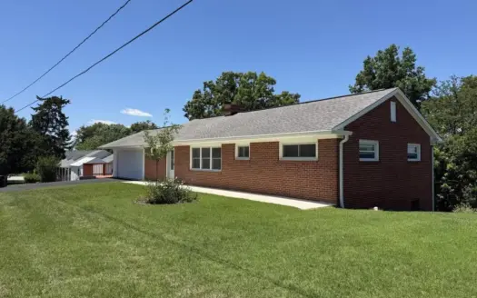 3055 Sq Ft Home on .41 acre Lot in Greene County, Tennessee