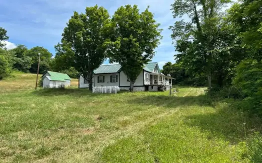 3/2 1910 Farmhouse on 47 Acres For Sale in Hawkins County, TN