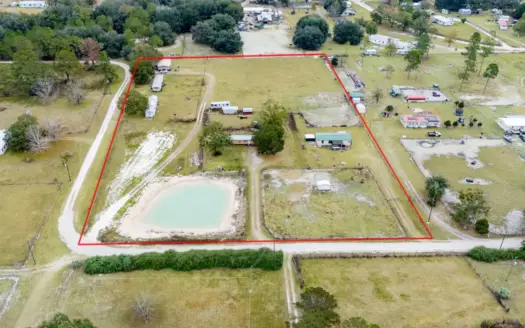 6-Acre Rental Portfolio with 5 Income-Producing Units For Sale