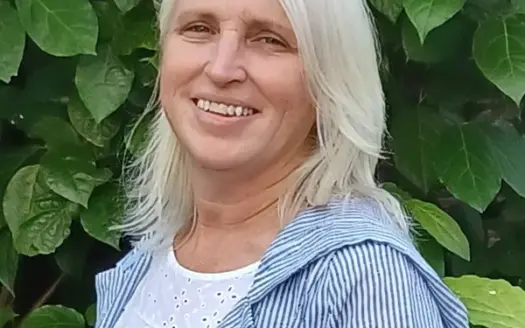 agent profile picture for Angel Lawson on investment properties website