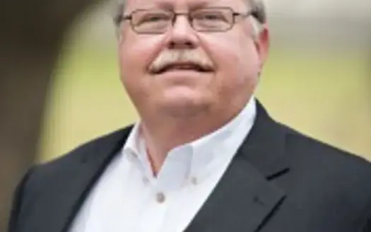 agent profile picture for Barry Cole on investment properties website