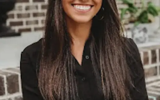 agent profile picture for Courtlyn Polson on investment properties website