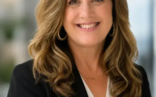 agent profile picture for Dawn McGee on investment properties website