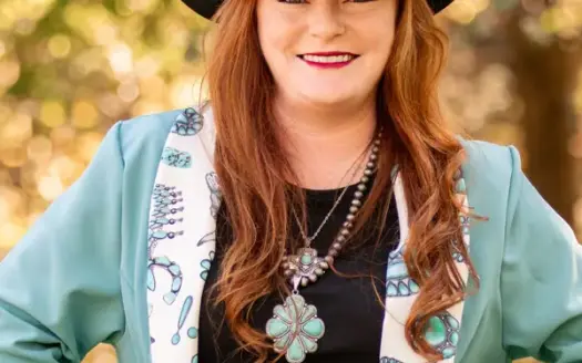 agent profile picture for Hannah Davidson on investment properties website