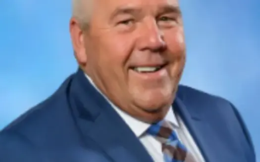 agent profile picture for Jeff Britt on investment properties website