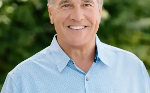 agent profile picture for Joe Udoni on investment properties website