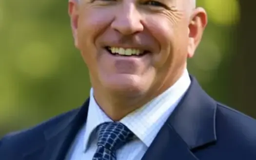agent profile picture for John Payne on investment properties website