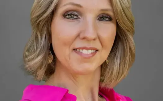 agent profile picture for Lauren Geisler on investment properties website
