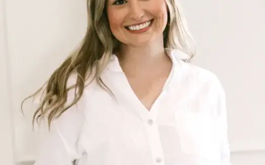 agent profile picture for Savannah Harris on investment properties website