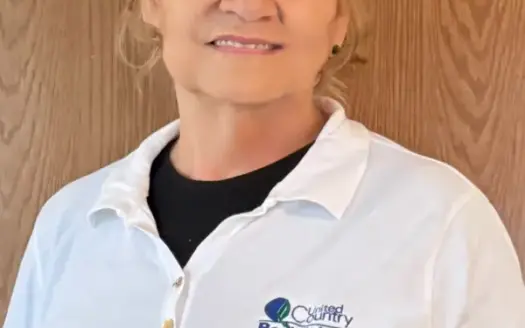 agent profile picture for Shirl Taylor on investment properties website
