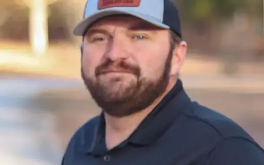 agent profile picture for TJ Stearns on investment properties website