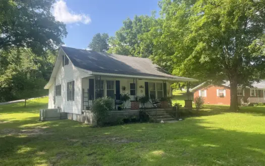 Affordable Investment-Starter Home 2 Bed-1 Bath, Waynesboro, Tn.
