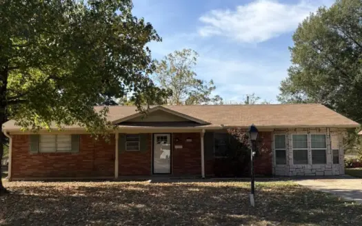 Affordable Updated 4 Bedroom Home for Sale In Paris, TX