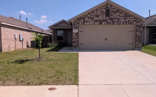 Beautiful Home in Established Neighborhood!