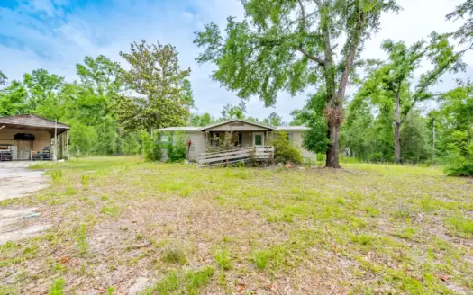 Country Home for Sale in Live Oak, FL