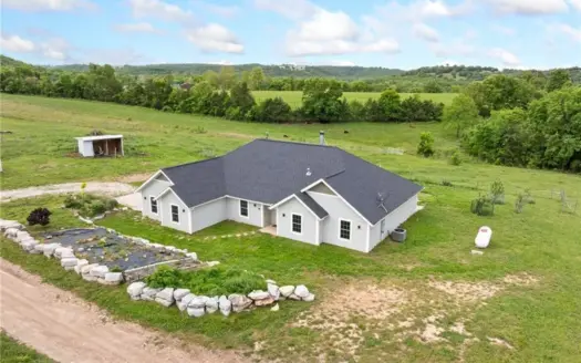 Country Home with Acreage, Shop Fenced For Sale Bergman School