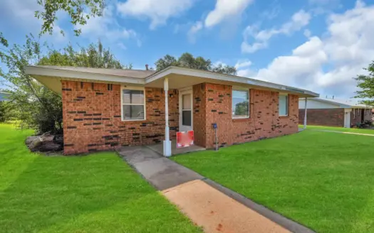 Duplex For Sale In Sayre, Oklahoma