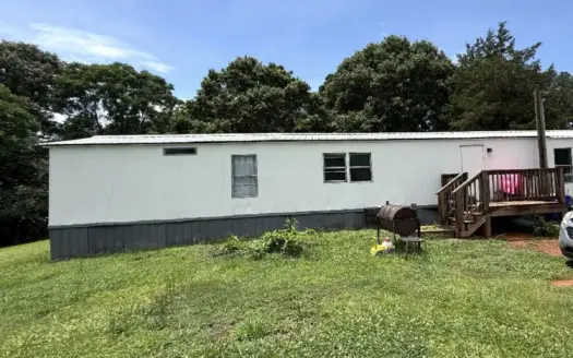Great Investment Property in Hartwell, GA