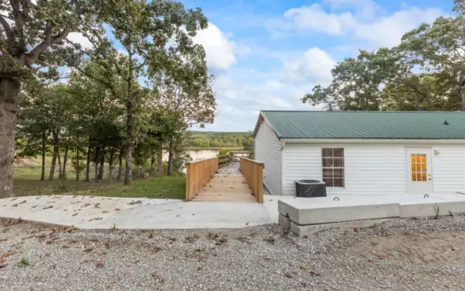Lake view home for sale Pomme De Terre Lake