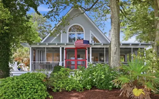 Storybook Soundfront Retreat on 6.73 Acres