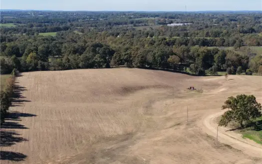 36 Acres Land with House/Shop Pad For Sale in Bergman, Ar
