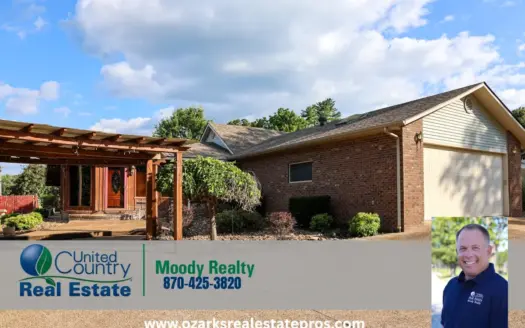 Country Home And Acreage For Sale In Mammoth Spring Ar