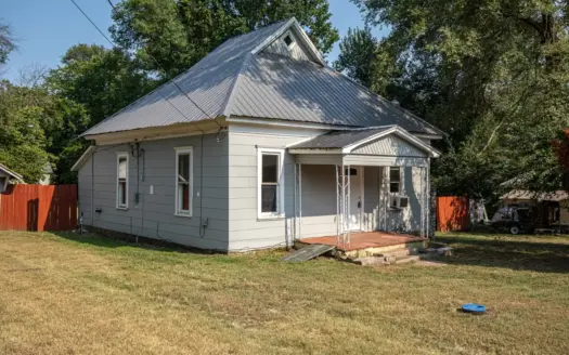 Home for Sale – Jerico Springs, MO