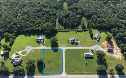 Large Corner Lot for sale in Osceola, Missouri
