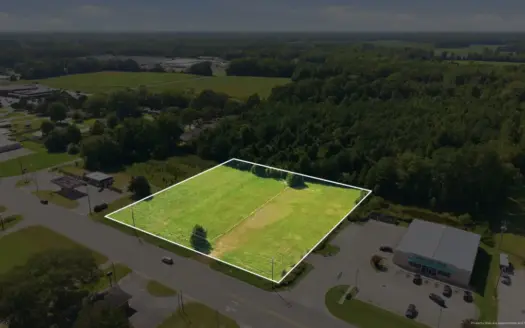 2.1-Acre Commercial Property on US 17 in Chocowinity