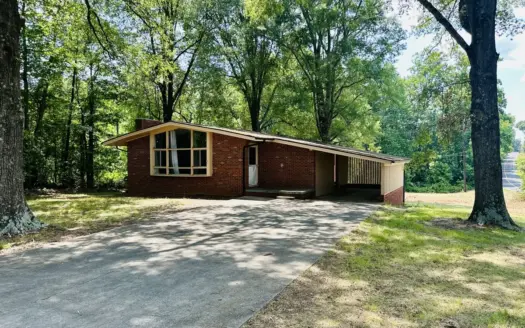 Investment Property in City Limits, Taylorsville, NC