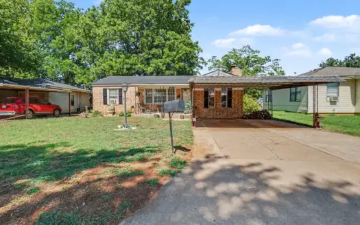 Home For Sale In Elk City, Oklahoma