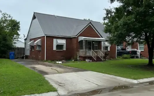 Brick 3 Bedroom Home for Auction in Miami, OK
