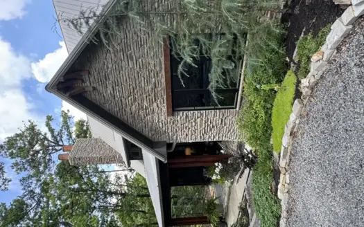 Cottage Style Country Home for Sale Lake Sardis Clayton, OK