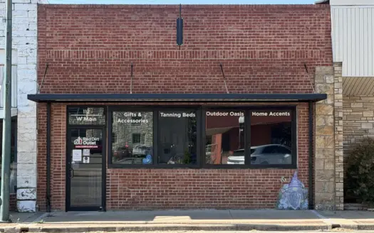 Commercial Building FOR SALE in Wilburton, OK | Red Dirt Outlet