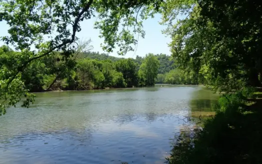 1.03 Riverfront Acres in Kyles Ford Tennessee