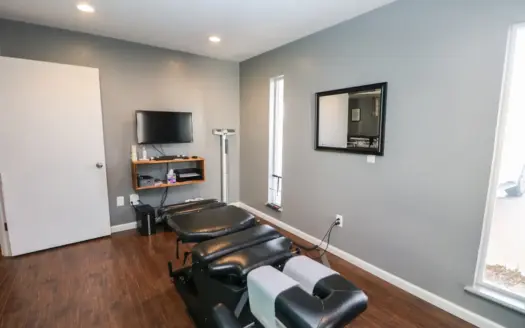 Prime Business Office for Sale-Turnkey Opportunity!