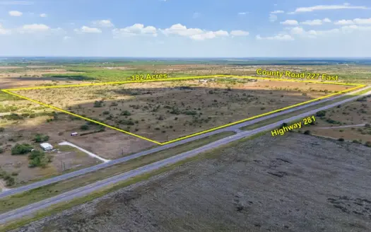 Turnkey 180+ Acre Ranch on US 281 with 4 Homes & Income