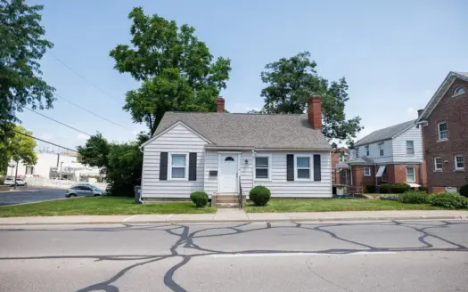 IU Campus-Area Investment Property | 1321 E Atwater Avenue