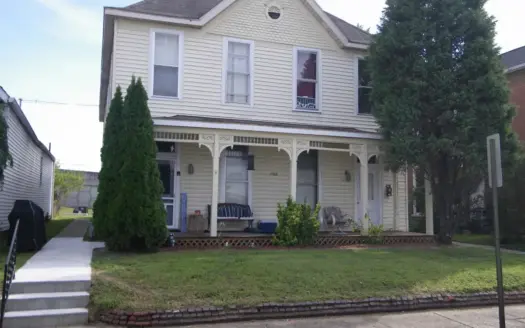 West Evansville 4-plex with great income potential